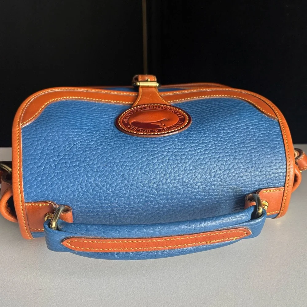 Dooney and Bourke awl French Blue Leather Surrey Messenger Carrier Crossbody Bag - Picture 9 of 16
